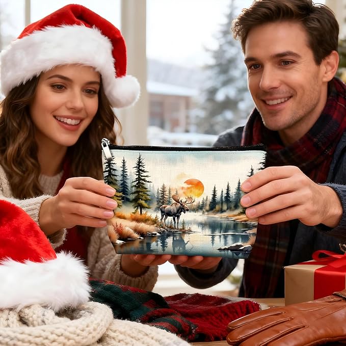 Forest Moose Makeup Bag, Gifts for Moose Lovers Cosmetic Bag for Women, Magical Forest Nature Landscape Small Toiletry Bags Zipper Makeup Pouch