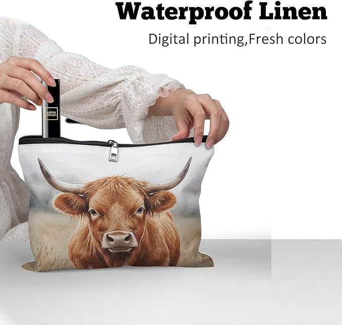 Cafl Majestic Highland Cow Makeup Bag for Women Large Capacity Make Up Bag Portable Travel Cosmetic Bag Toiletry Pouch Organizer 10 * 8inch