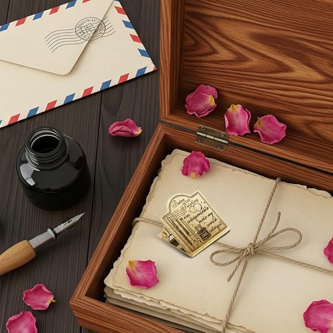 ANATTASOUL Journal Clip Vintage Pen Paintbrush and Pencil Metal Travelers Notebook Clip, Decorative Heavy Duty Brass Journal Page Holder Clips for Book, Paper, Bookmark