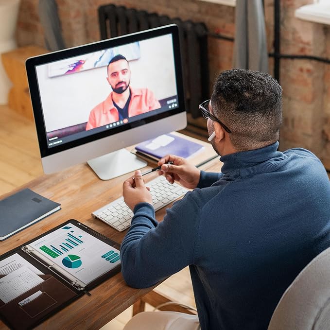 Samsill Vintage Leather Mini 3 Ring Zipper Binder, 1 Inch Round Ring Capacity (Holds 200 Sheets), 5.5 x 8.5 Inch Documents, Notebook Organizer, Planner, Brown with Contrast Stitching